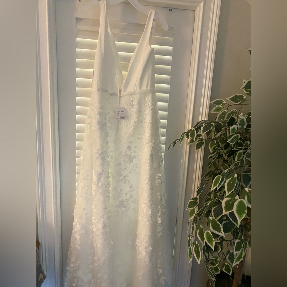 Brand new David’s bridal dress